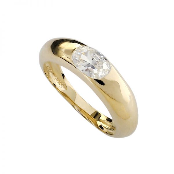 Ring type wedding ring with oval stone