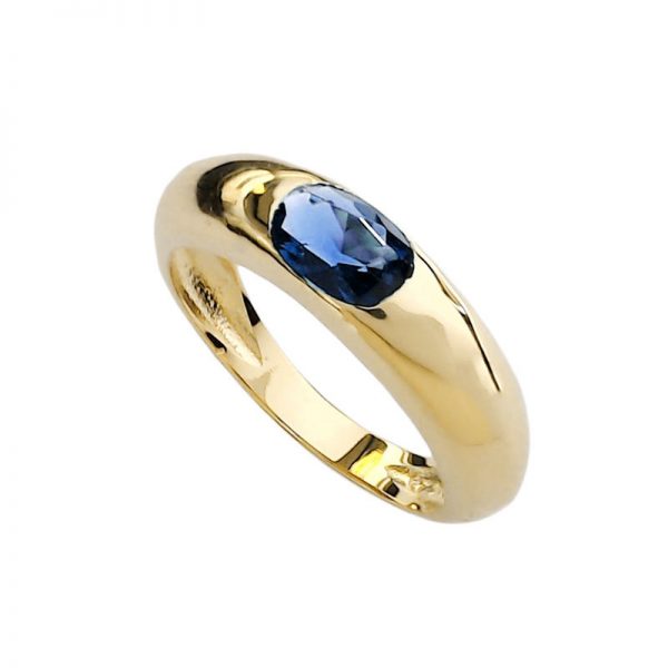 Ring type wedding ring with oval stone