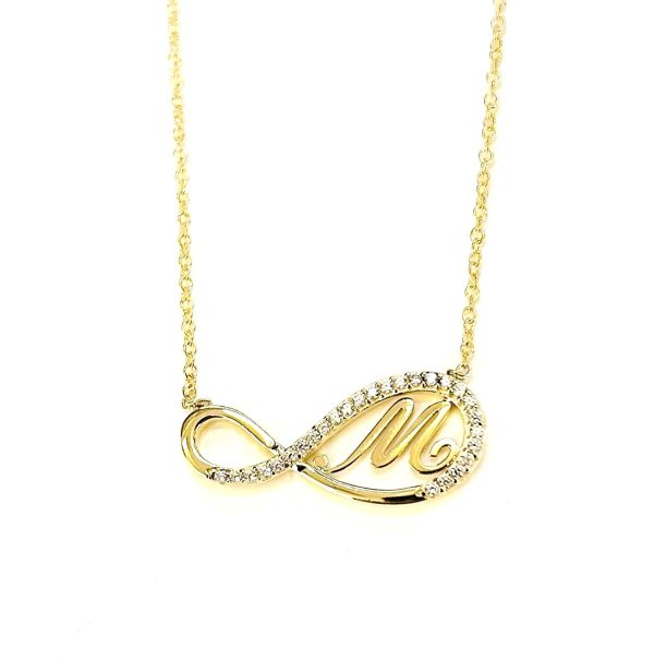 Necklace infinity with monogram